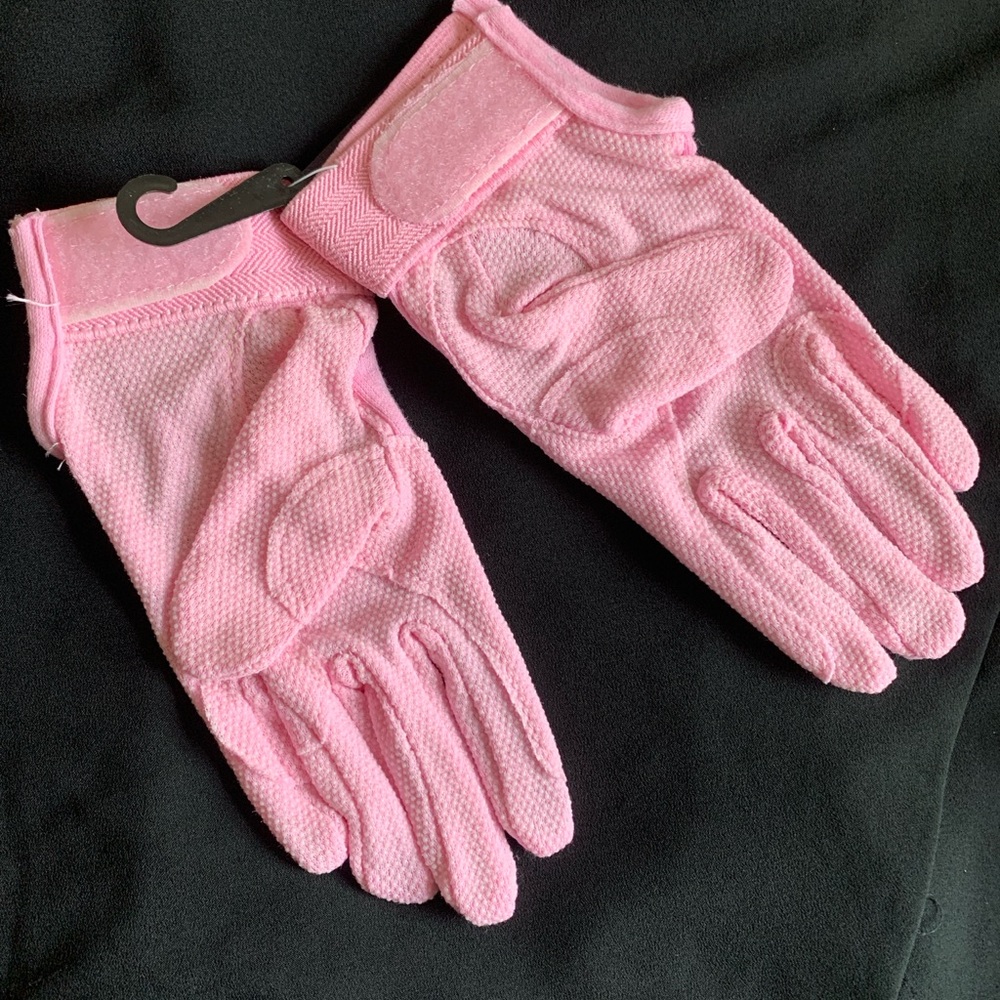 New Child’s Pink Equss riding gloves